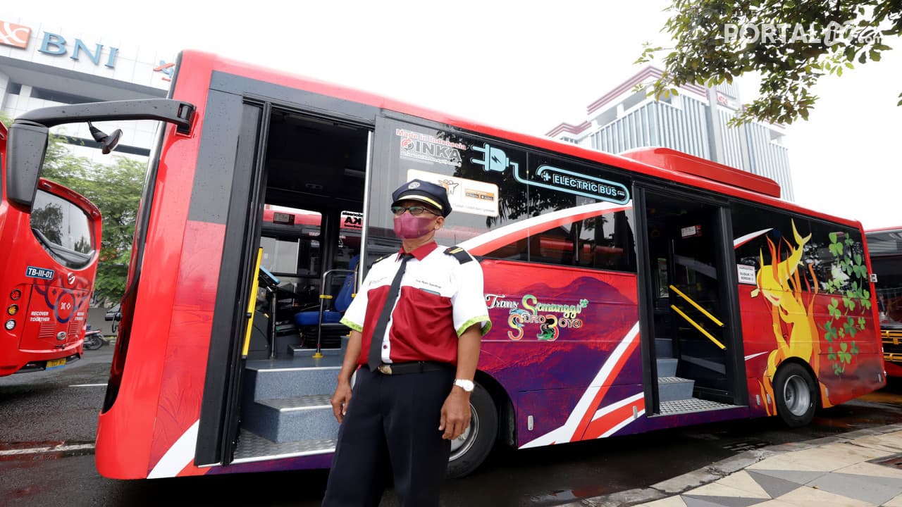 Bus Listrik Berhenti, Tak Ada Bus Pengganti 