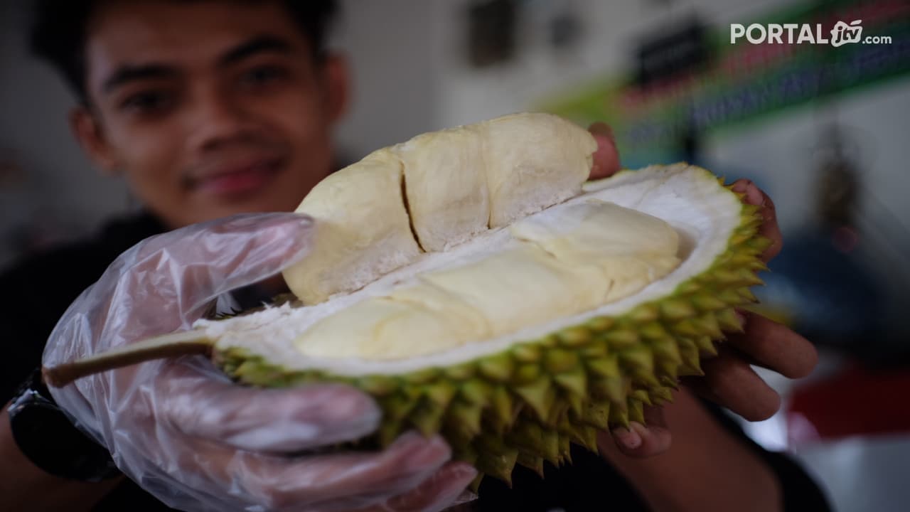 Sensasi Durian Lumbang Legit Pahit