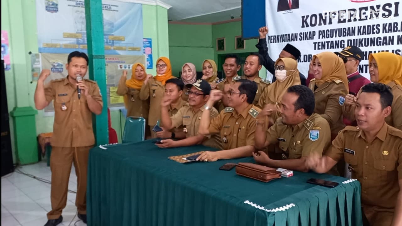 Paguyuban Kades Probolinggo Aksi Dukung Menteri PDTT Tidak dicopot Presiden