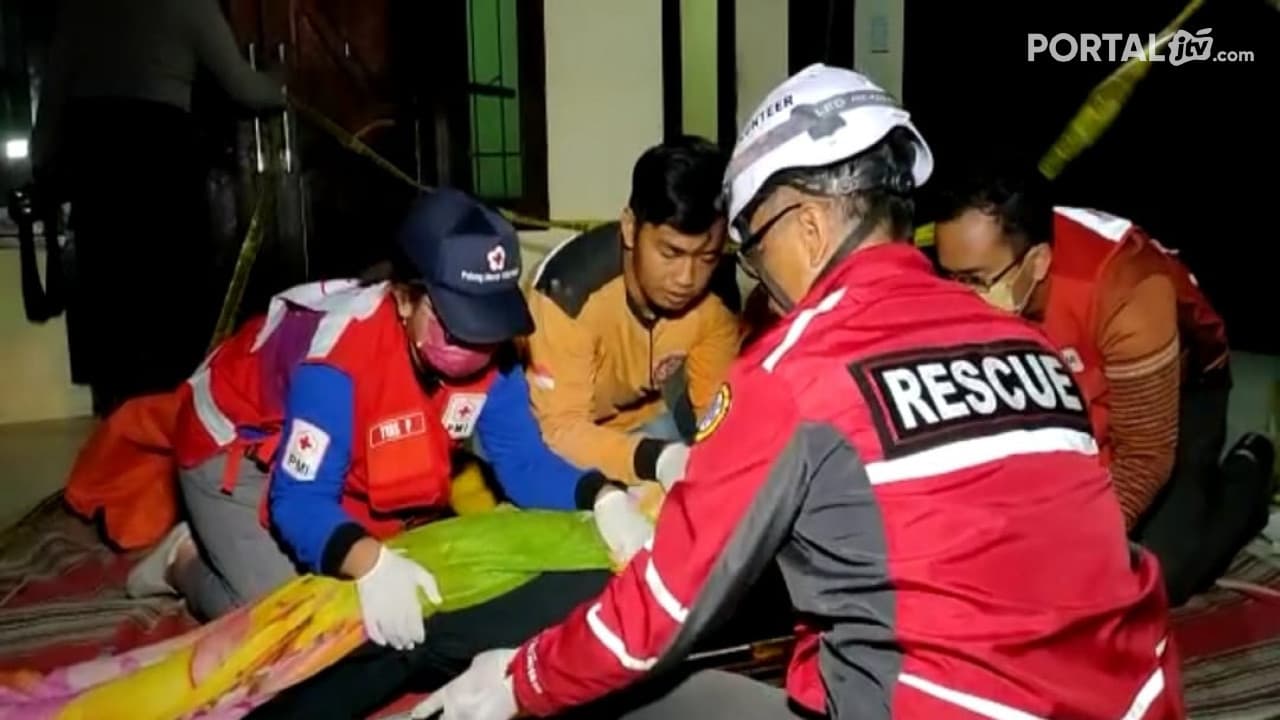 Wanita Muda Berparas Cantik Ditemukan Tewas Gantung Diri