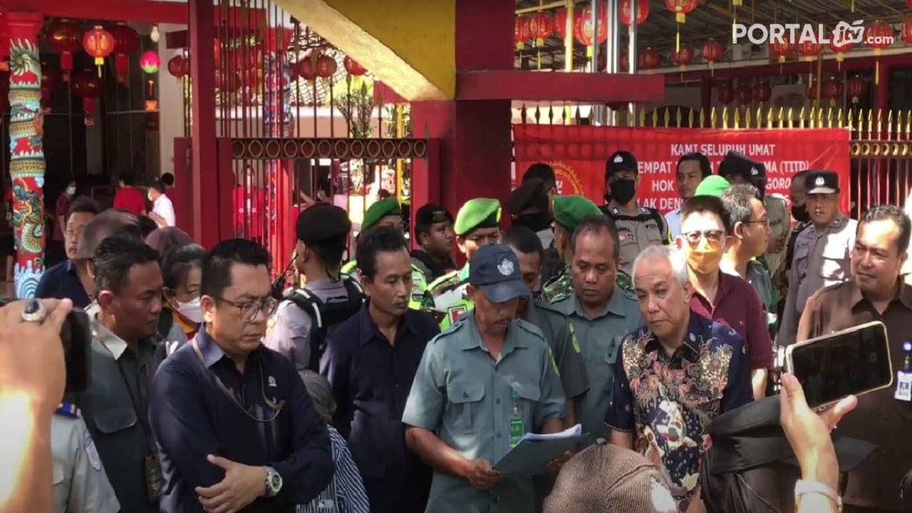 Puluhan Pengurus Protes Eksekusi Klenteng Swie Bio Bojonegoro
