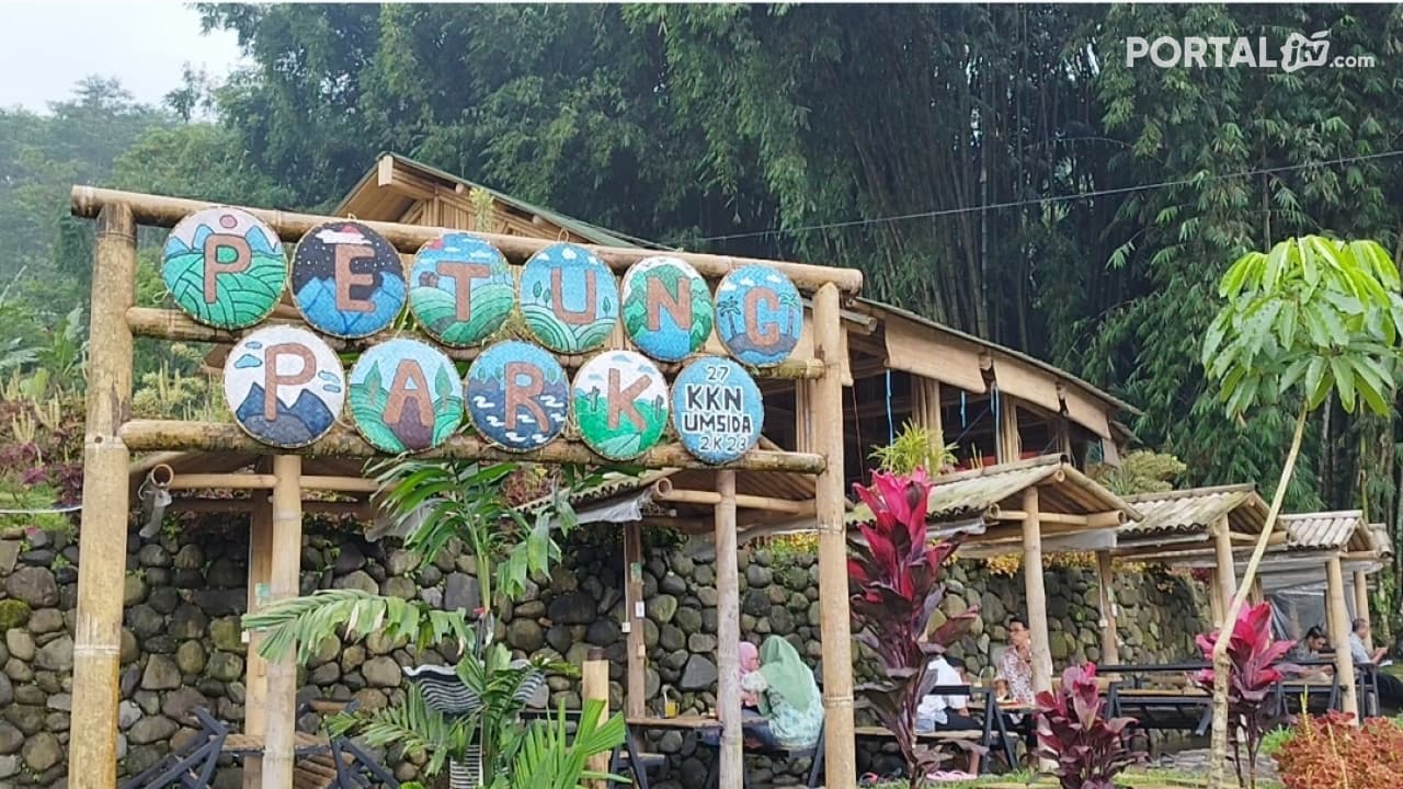 Sensasi Menikmati Kuliner di Caffe Petung Park Dengan Suguhkan Konsep Alam 