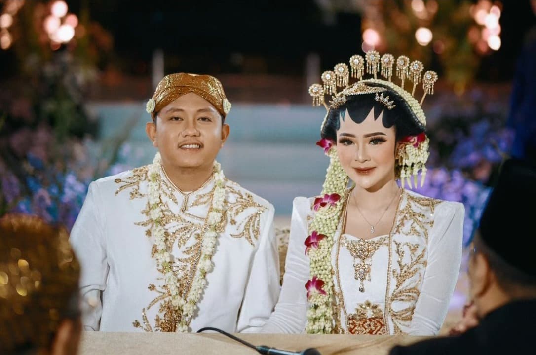 Momen-Momen Bahagia Pernikahan Denny Caknan - Bella Bonita