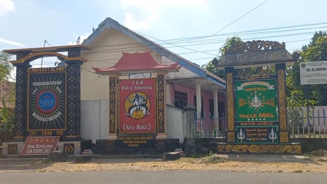 Tak Miliki Izin, Ratusan Tugu Perguruan Silat di Madiun Bakal Dibongkar