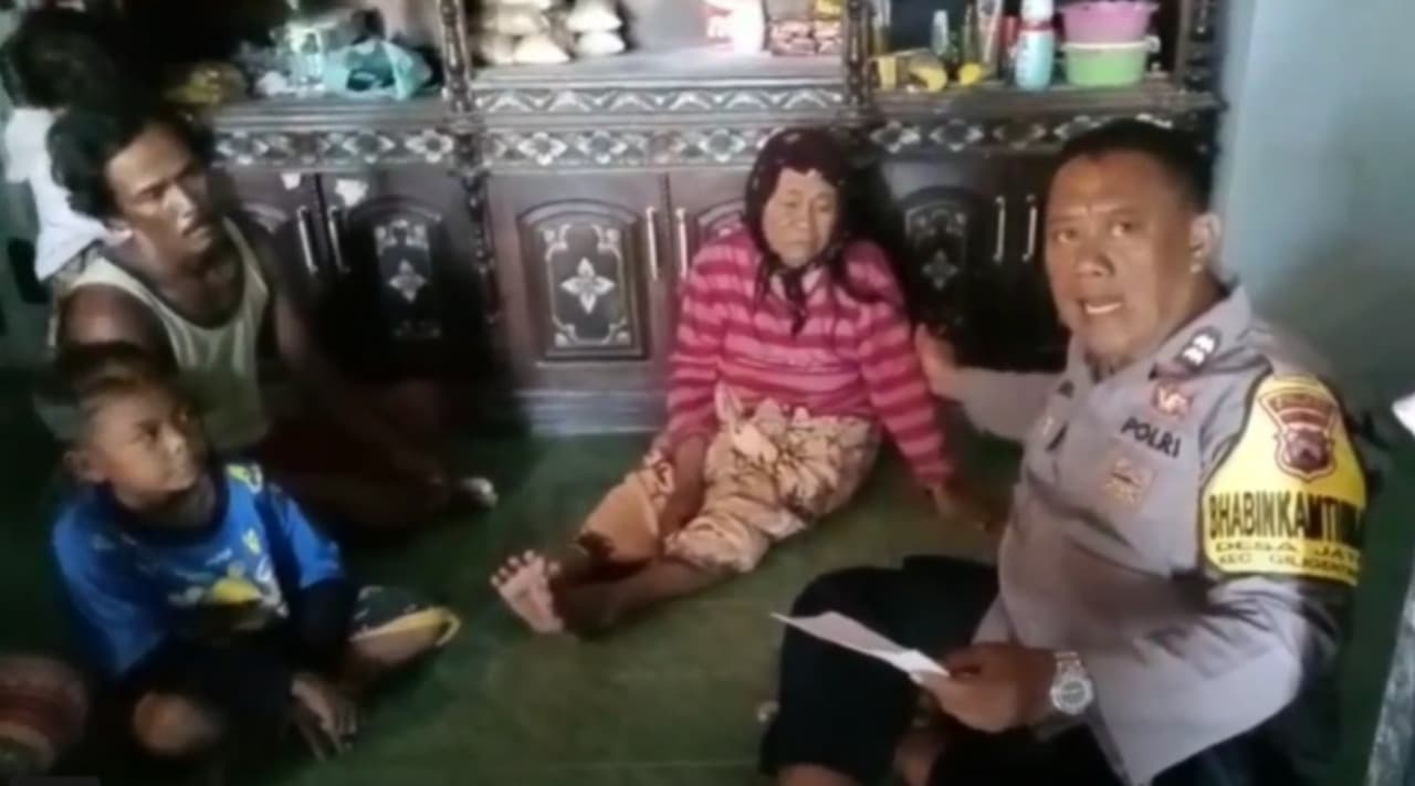 Kisah Pilu Nenek Lansia Kehilangan Anak dan Cucu dalam Laka laut di Gili Genting