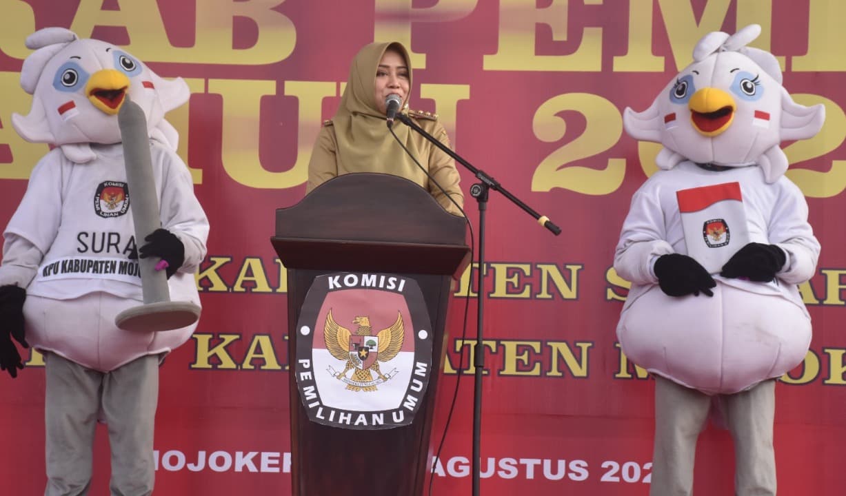 Kirab Bendera Parpol Pemilu 2024 Tiba di Kabupaten Mojokerto