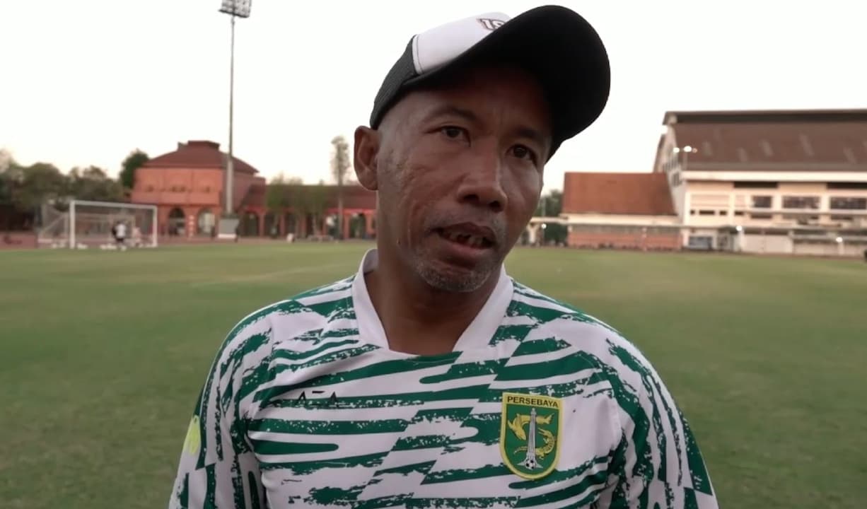 Persebaya Ajukan Uston Nawawi Sebagai Pelatih Kepala