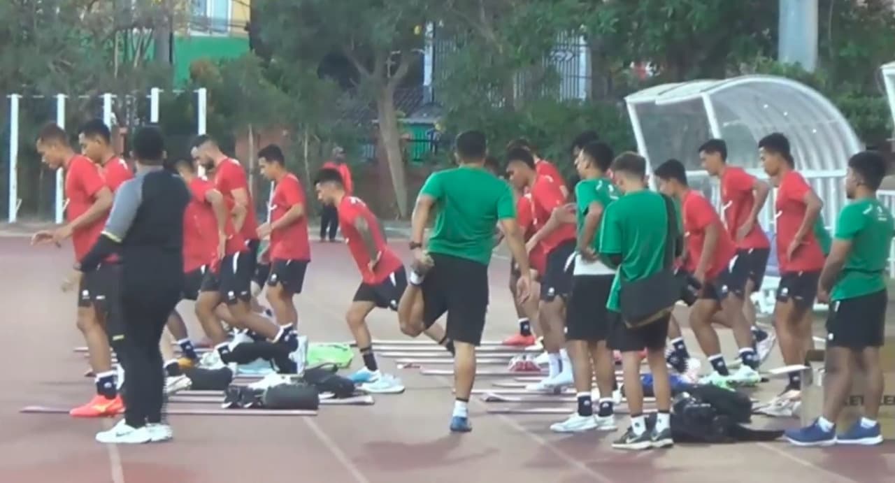 19 Pemain Ikuti Latihan Perdana Timnas Senior di Surabaya