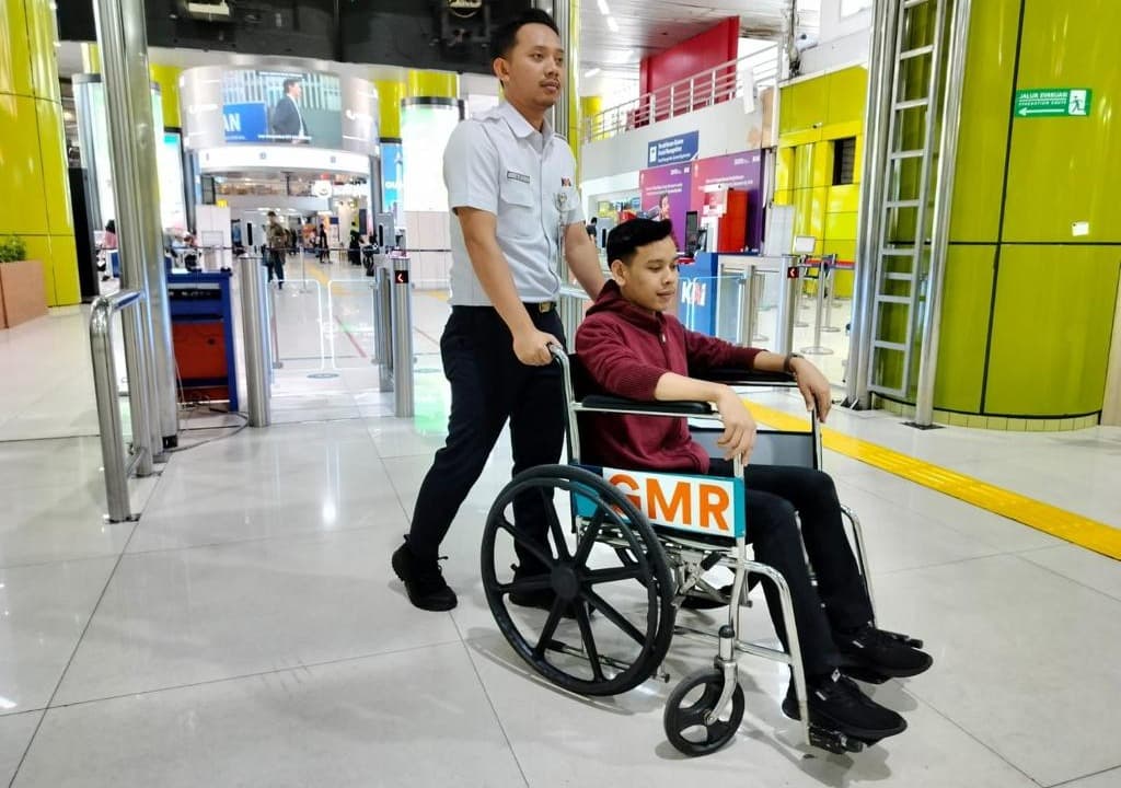 KAI Daop 8 Beri Diskon 20 Persen Bagi Penumpang Disabilitas