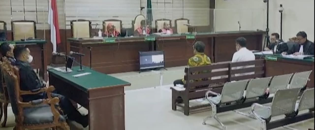 Sidang Pledoi, Terdakwa Sahat Tua Simanjuntak Minta Dibebaskan