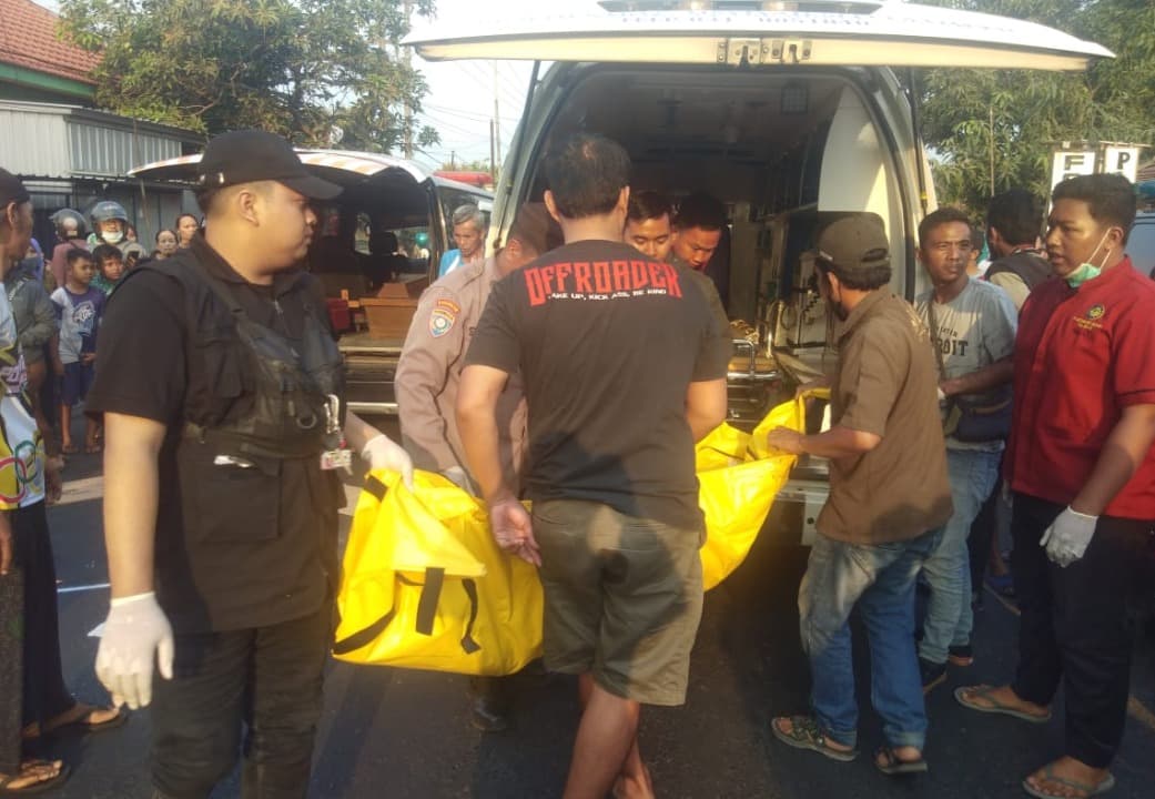 Terjatuh dari Motor, Pelajar SMA di Sidoarjo Tewas Terlindas Truk