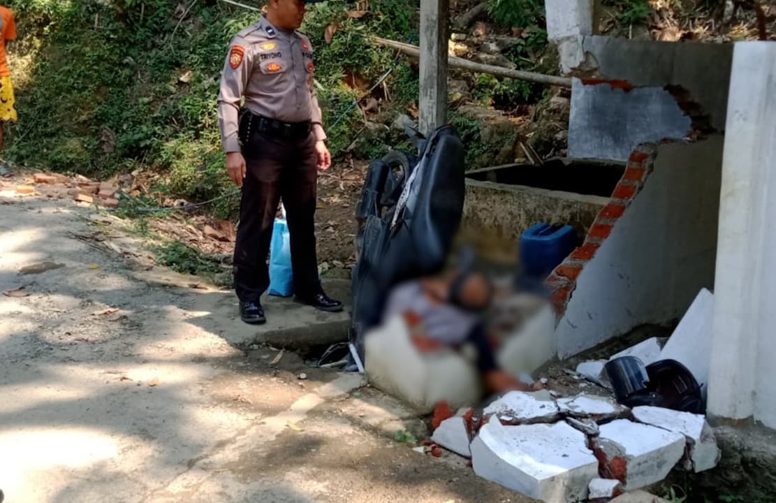 Tabrak Penampung Air, Pemotor Tewas di Lokasi Kejadian