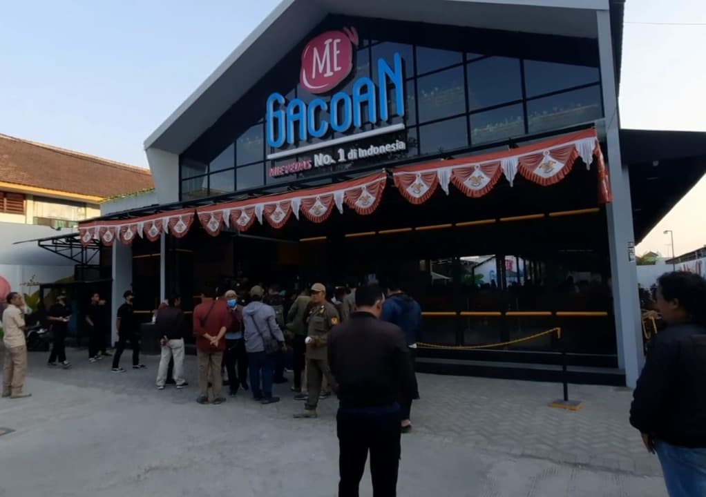 Belum Lengkapi Ijin, Pemkot Kediri Tutup Mie Gacoan