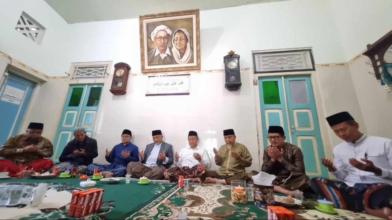 Sowan ke Ponpes Denanyar Jombang, Gus Salam Minta Presiden PKS Terus Jaga Silaturahim