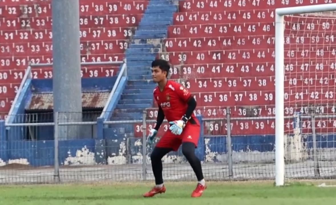 Persik Rekrut Mantan Kiper Persebaya dan Madura United