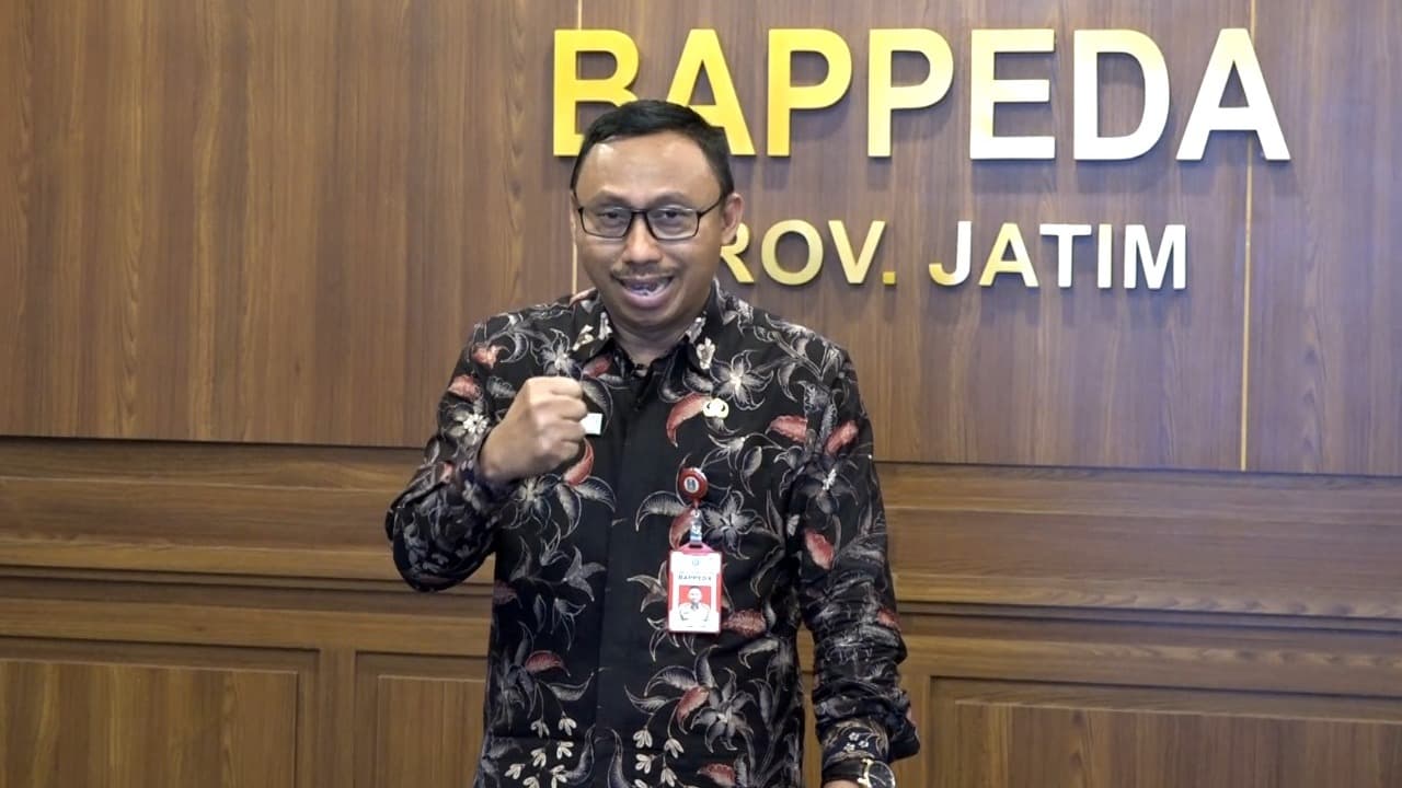 Dengan Semangat Optimis Jatim Bangkit, Bappeda Jatim Sukses Turunkan Angka Pengangguran dan Kemiskinan