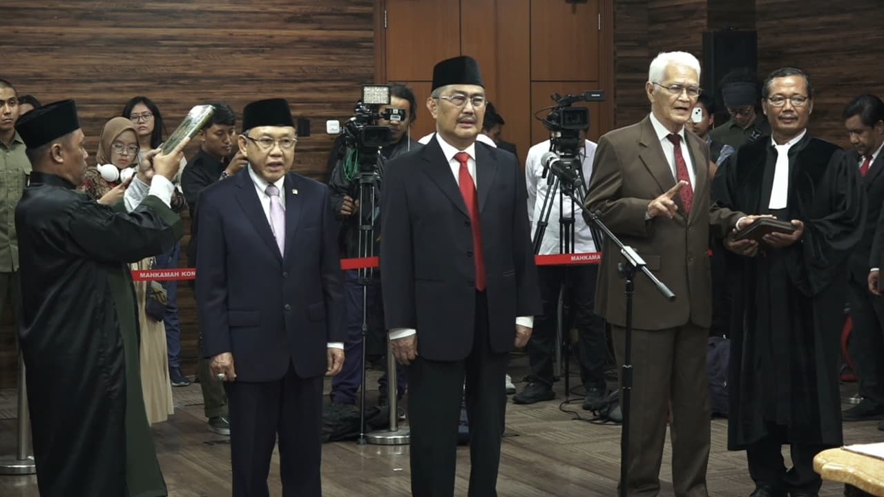 3 Anggota Majelis Kehormatan Mahkamah Konstitusi Resmi Dilantik