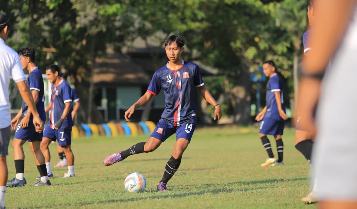 Deltras FC Pinjam Denny Agus dari Persebaya Surabaya