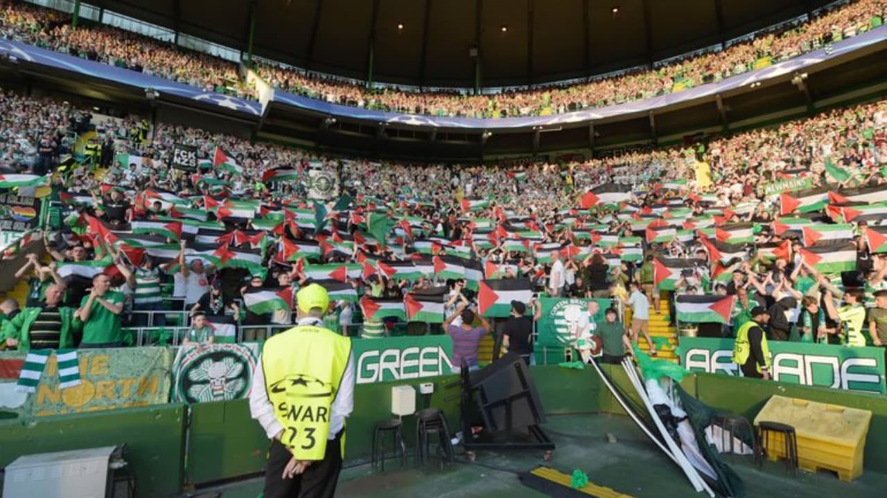 Aksi Simpatik Suporter Celtic Dukung Palestina