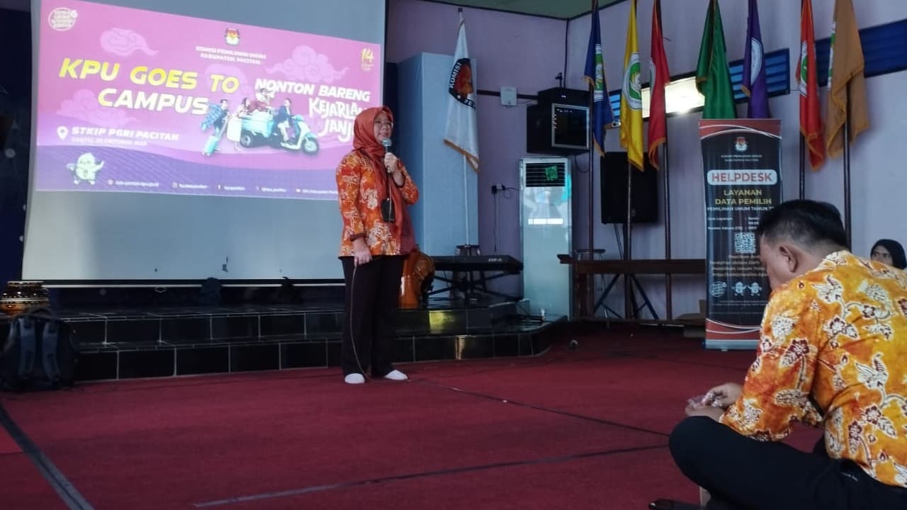 KPU Goes to Kampus, Sosialisasi Pemilu ke Pemilih Pemula di STKIP Pacitan