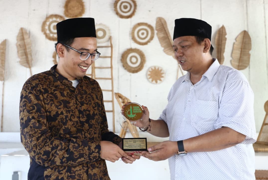 Gus Ayik, Kiai Muda Peraih FJN Awards 2023 Ternyata Perawat Pesantren Berusia 3 Abad