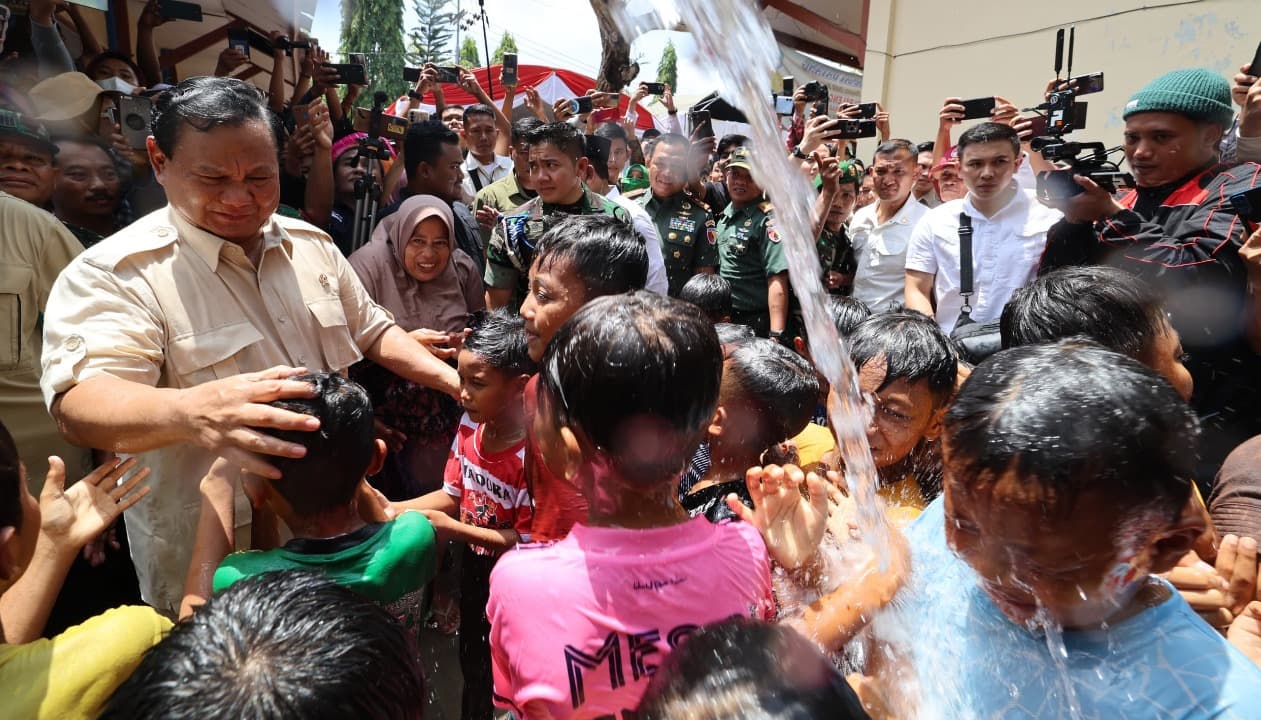Prabowo Resmikan 12 Titik Sumber Air, Warga Pamekasan Tak Lagi Kesulitan Air