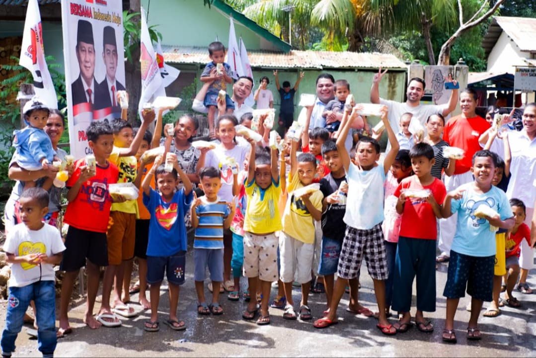 TKN Prabowo-Gibran Luncurkan Gerakan Makan Siang dan Susu Gratis untuk Anak Sekolah