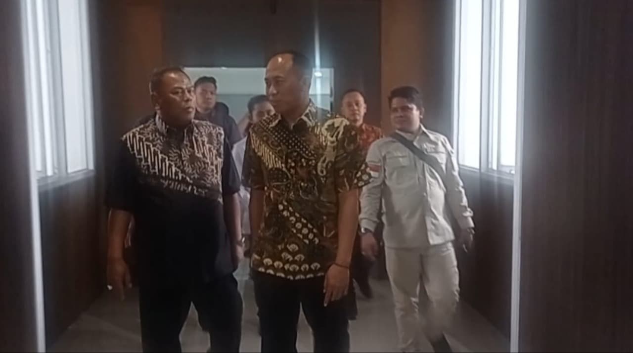 Kunjungi Kejari Sidoarjo, Anggota Komisi III DPR RI Minta Usut Tuntas Korupsi PDAM