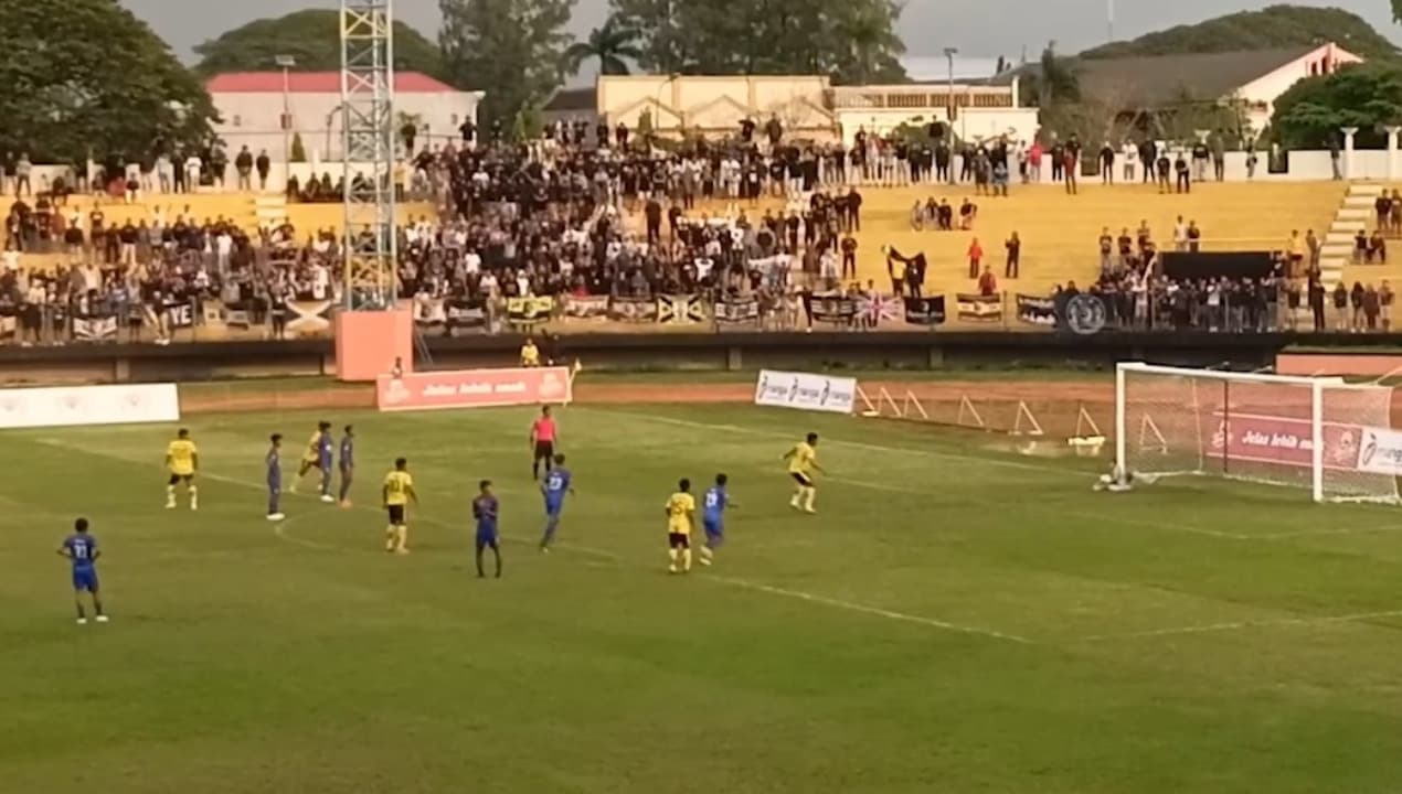 PSM Madiun Bungkam Arema Indonesia