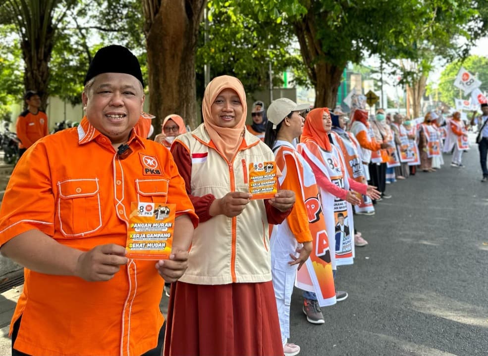 Lakukan Flashmob, PKS Jatim Kampanyekan 3 Gagasan