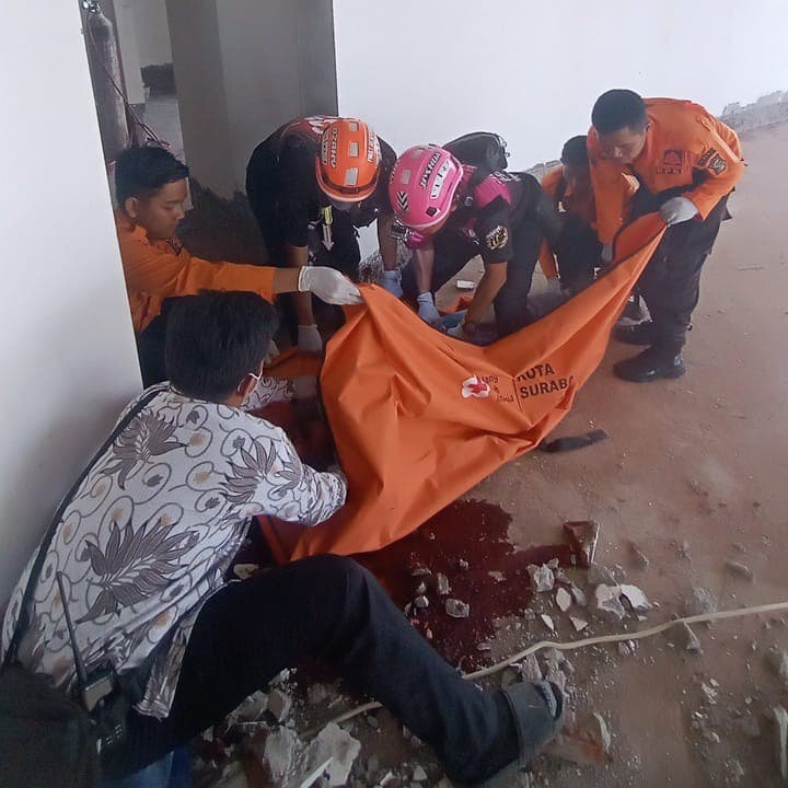 Kuli Bangunan Tewas Tertimpa Tembok di Perum Galay Bumi Permai