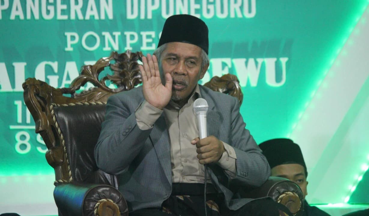 KH Marzuki Mustamar Belum Terima Surat Resmi dari PBNU