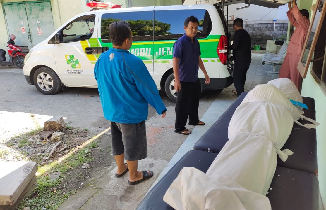 5 Korban Tewas Kecelakaan Bus Ziarah Wali di Gresik Sudah Diambil Keluarga