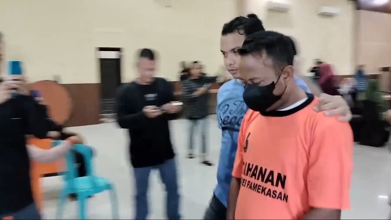 Mengaku Wartawan dan Diduga Peras Kades, Diringkus Polisi