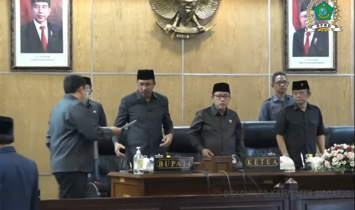 Dipanggil KPK, Gus Muhdlor Pilih Hadiri Paripurna DPRD Sidoarjo