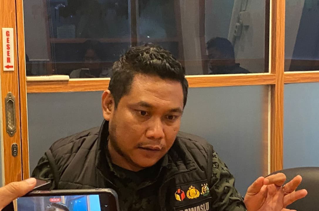 Ketua Bawaslu Surabaya Sebut Fitnah Dituding Pemerasan Oleh Relawan Prabowo-Gibran