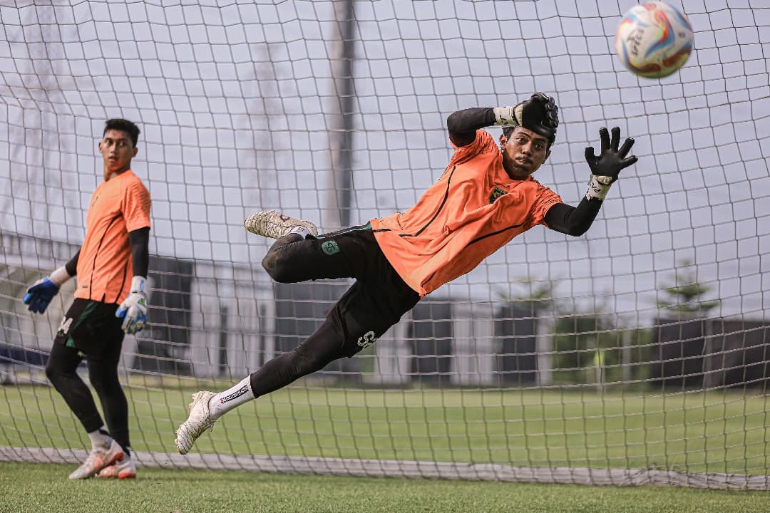 Persita vs Persebaya, Tekad Andhika Ramadhani Jaga Clean Sheet