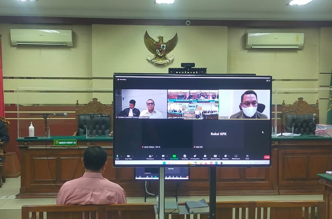 Sidang OTT Kajari Bondowoso, Jaksa KPK Hadirkan Saksi Eks Kasi Intel Syamsu Yoni