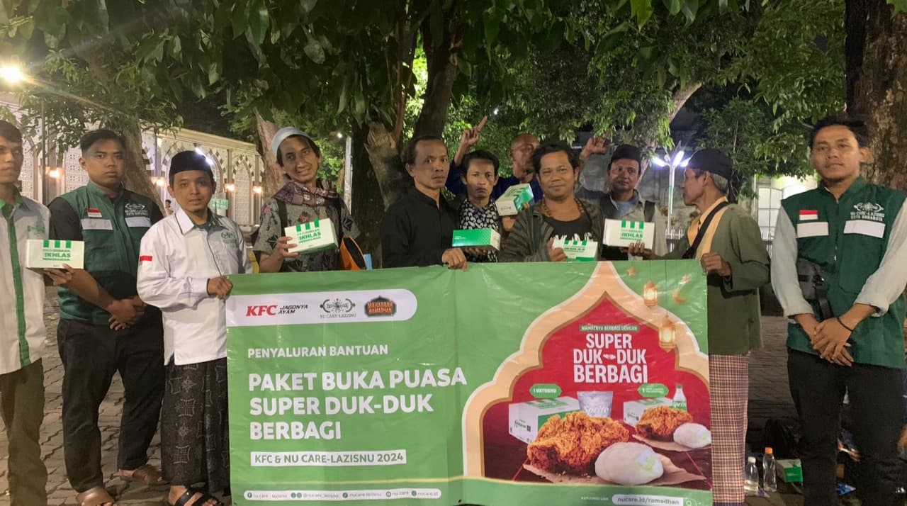 Lazisnu Surabaya Salurkan 300 Paket Makanan Siap Saji untuk Panti Asuhan, Pesantren dan Musafir