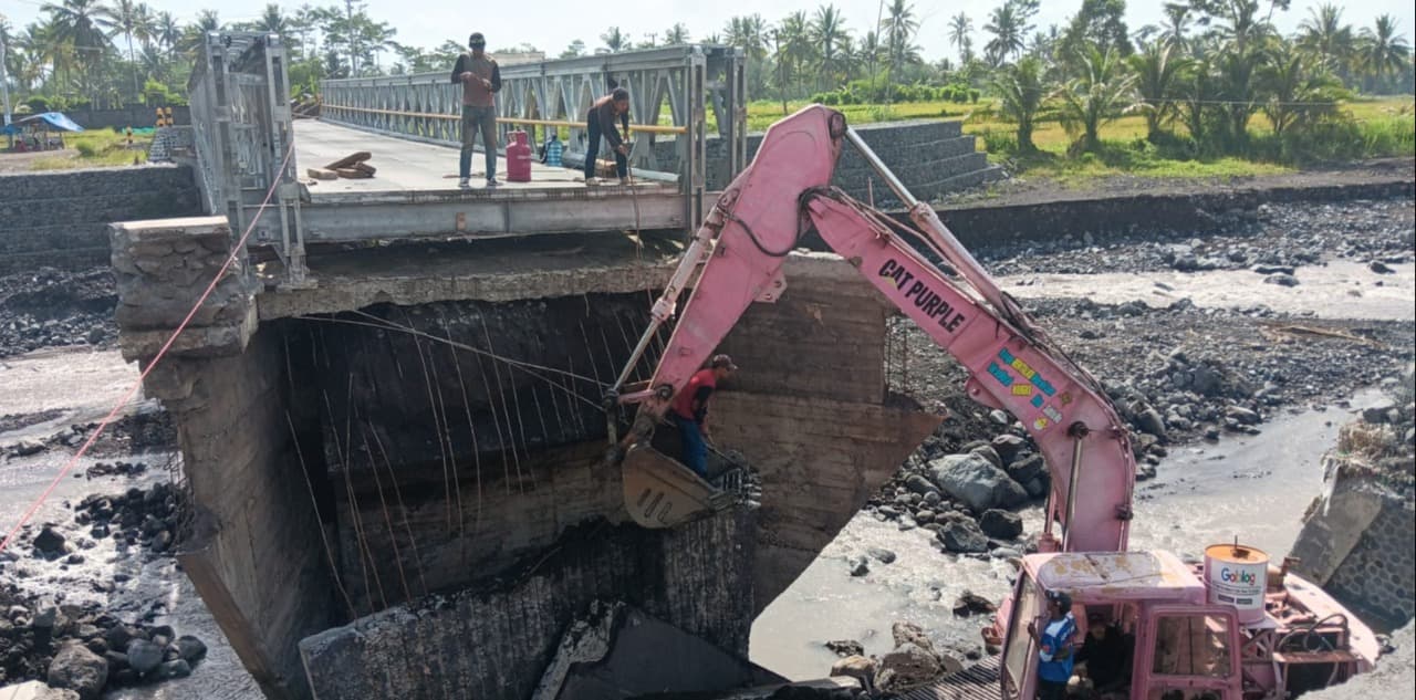 Pemprov Siapkan 21,5 Milyar Bangun 5 Jembatan Rusak Di Lumajang