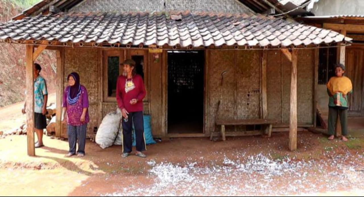 Bapak Anak di Pacitan Terkena Ledakan Mercon Dari Balon Udara Hingga Tangan Nyaris Putus