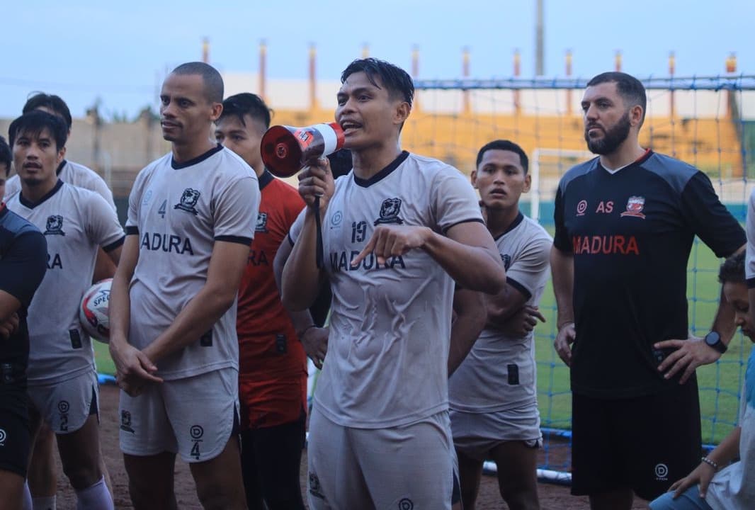 Temui Suporter, Ini Permintaan Kapten dan Pelatih Madura United Jelang Laga Kontra Persib