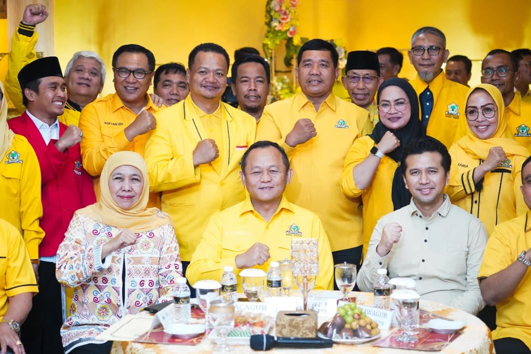 Khofifah-Emil Silaturahmi ke Golkar Jatim, Ini Pesan Sarmuji