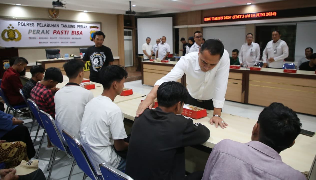 Wali Kota Eri Bebaskan 11 Anak Pelaku Kericuhan Suporter di Suramadu