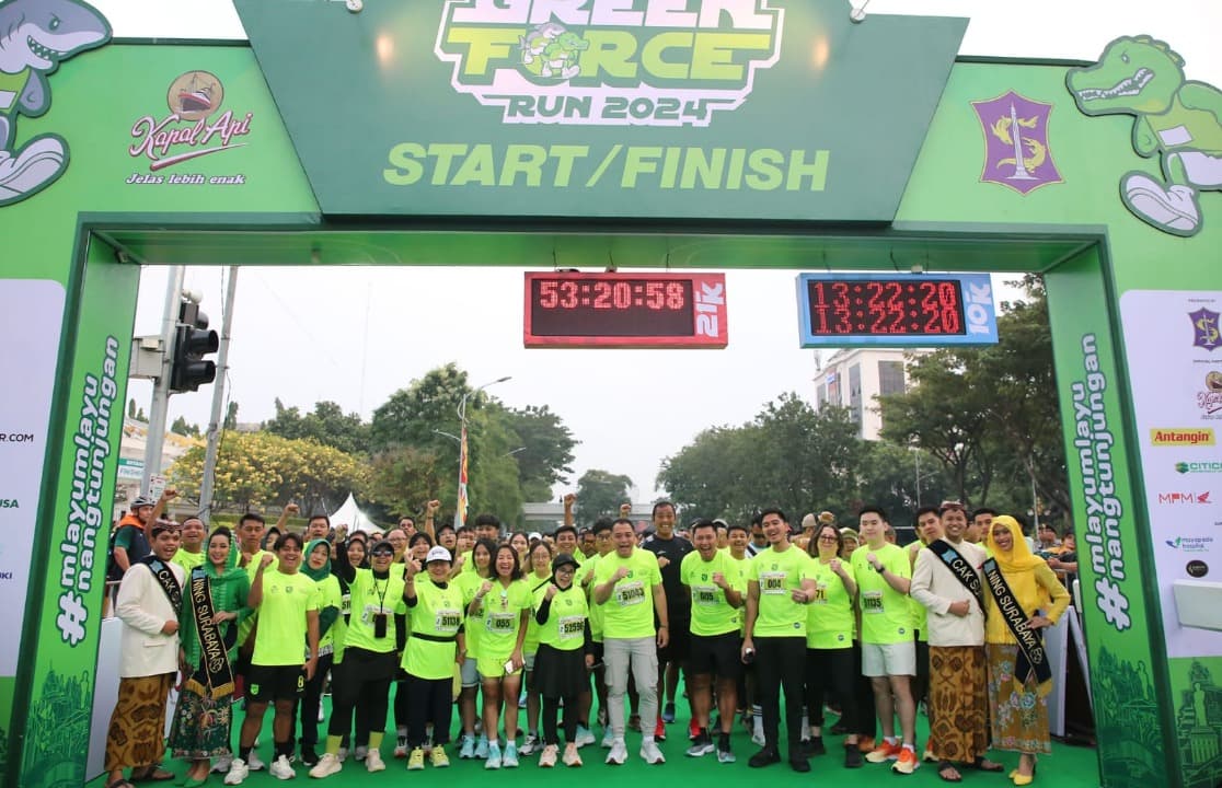 3.500 Pelari dan Pemain Persebaya Ikuti Green Force Run 2024