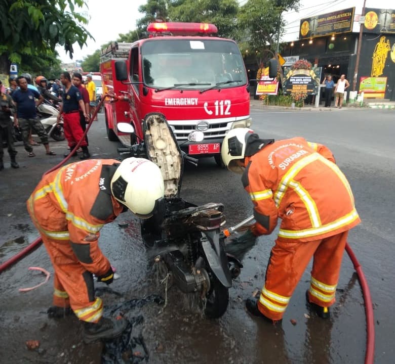 Usai Isi Bensin, Motor Yamaha Mio Milik Indra Lesmana Terbakar