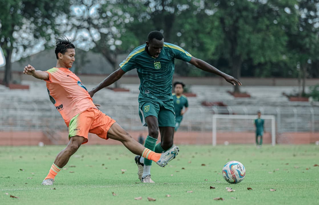 Persebaya Matangkan Taktik Hadapi Persibo di Anniversary Game