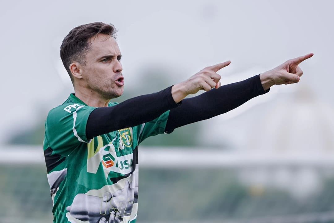 Paul Munster Bocorkan Kedatangan Pemain Asing Keenam Persebaya