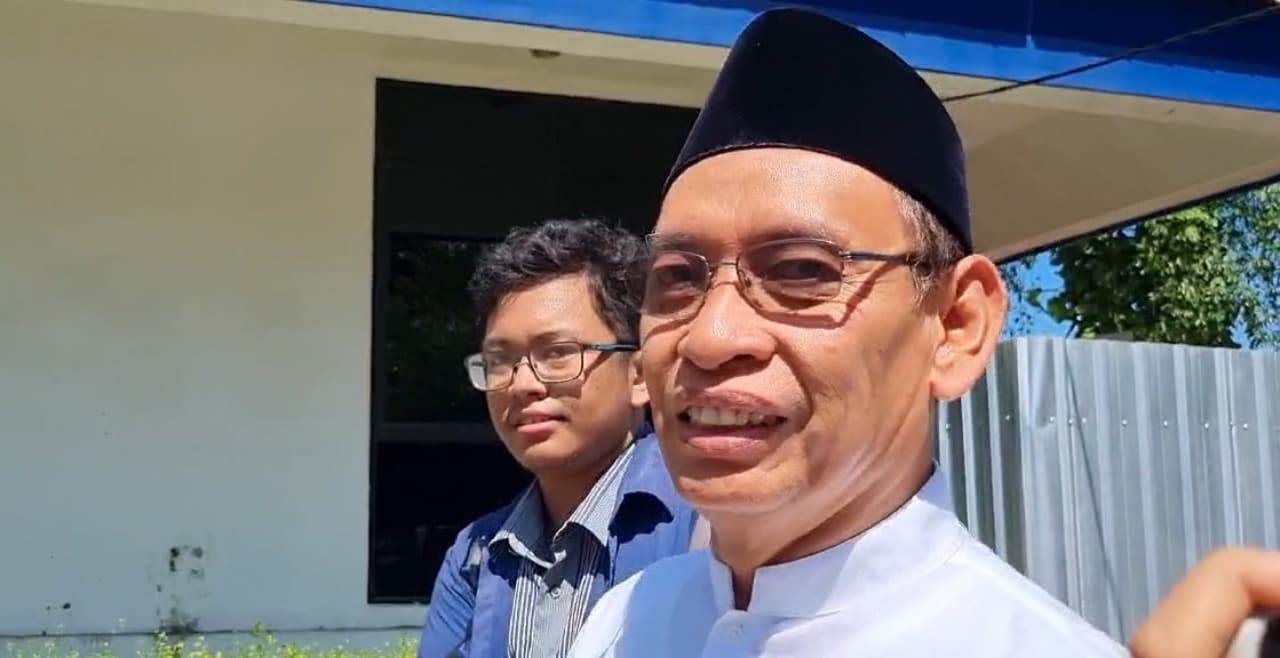 Rektor Unair Enggan Berkomentar Soal Pencopotan Prof. Bus