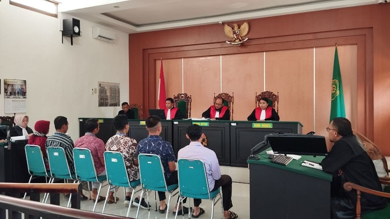 Orang Tua Korban Beri Keterangan di Sidang Pembunuhan Kopi Sianida